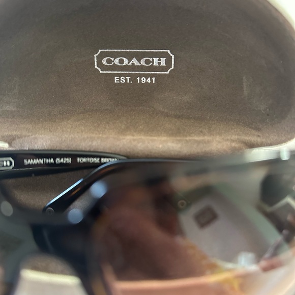 COACH S425 Samantha Black Rectangle Sunglasses Bling Polka Dot Accents & Case - Picture 8 of 8